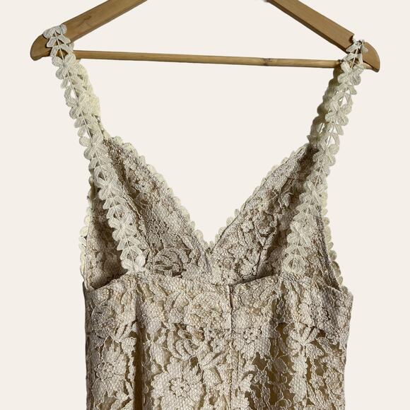 Masala Beige Floral Lace Plunge V-Neck Sleeveless A-Line Dress Size M - Picture 8 of 11